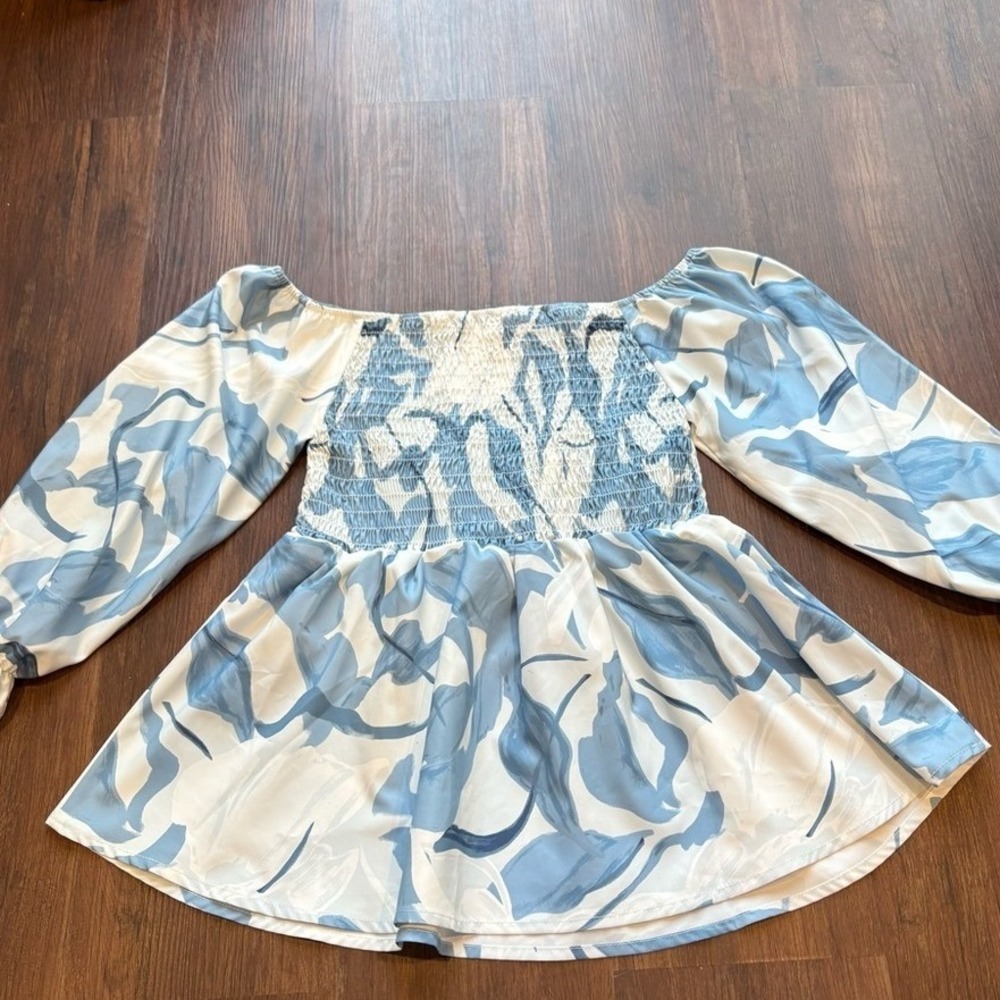 Whimsigoth Ren Faire Smocked Peasant Top Off Shoulder Blue Floral Blouse‎